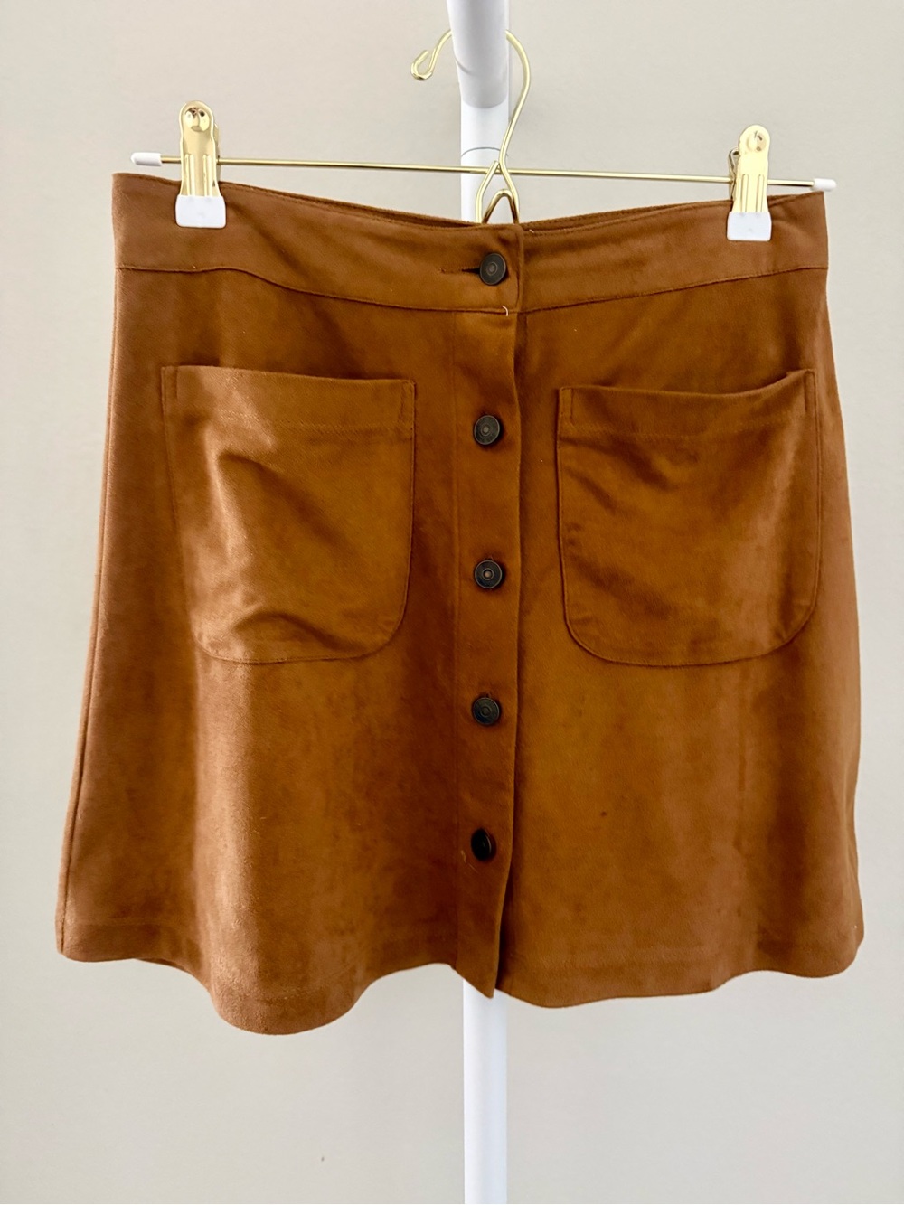 iris Tan Suede Button-Front Skirt